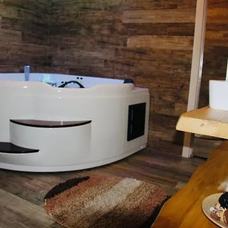 Гостьовий будинок Residenza Santa Chiara 3*