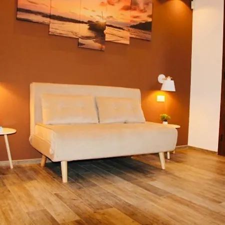 Residenza Santa Chiara Гостьовий будинок Ольбія